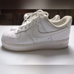 Nike Air Force 1 All White